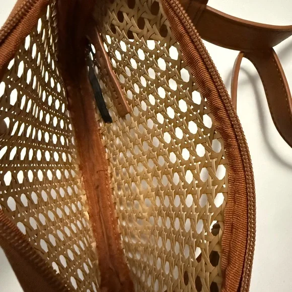 🆕 Free People Beach Bum Bag - Picture 9 of 12